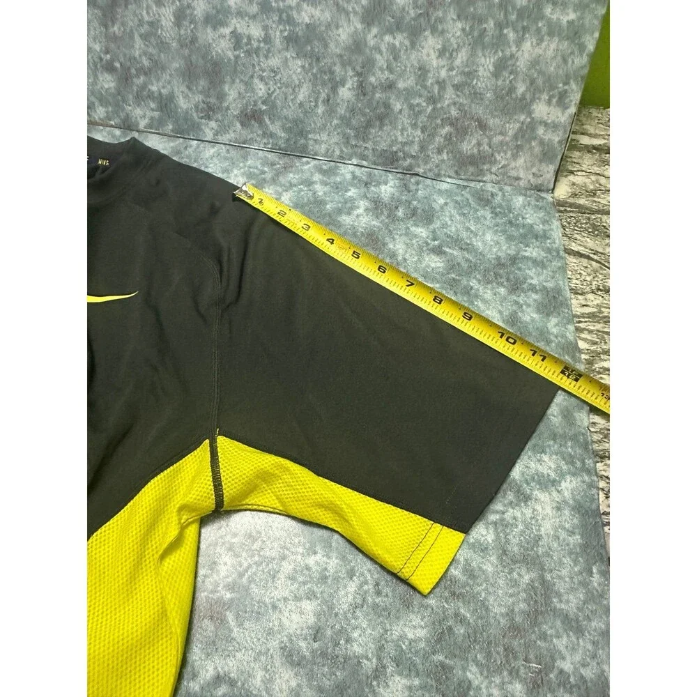 Nike Dri-FIT Athletic Top Men’s M